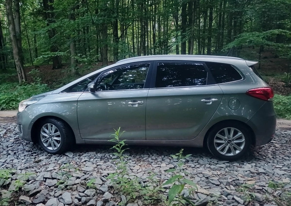 Kia Carens cena 42000 przebieg: 230000, rok produkcji 2015 z Myślenice małe 781